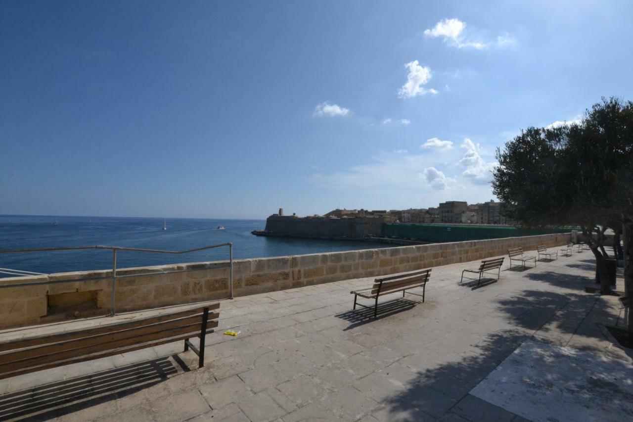 Valletta Dream Suites Ground Floor Екстер'єр фото